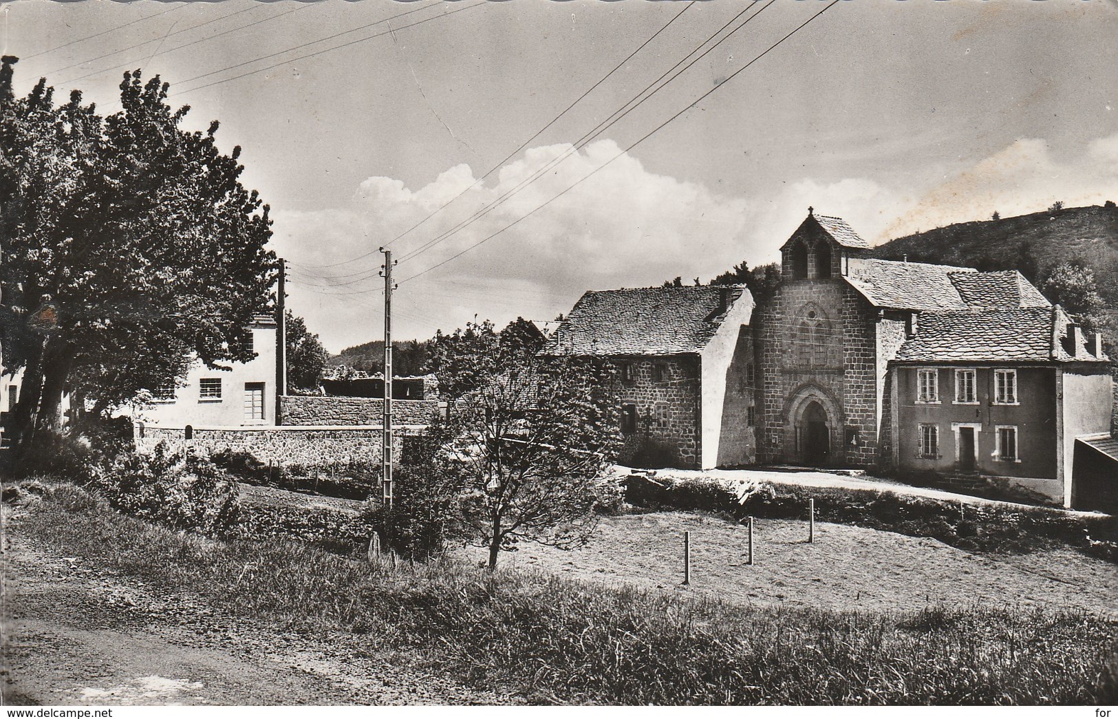 Ardéche : SAINT-ANDEOL DE FOURCHADES : L'eglise ( Photo Vérit. ) - Autres & Non Classés