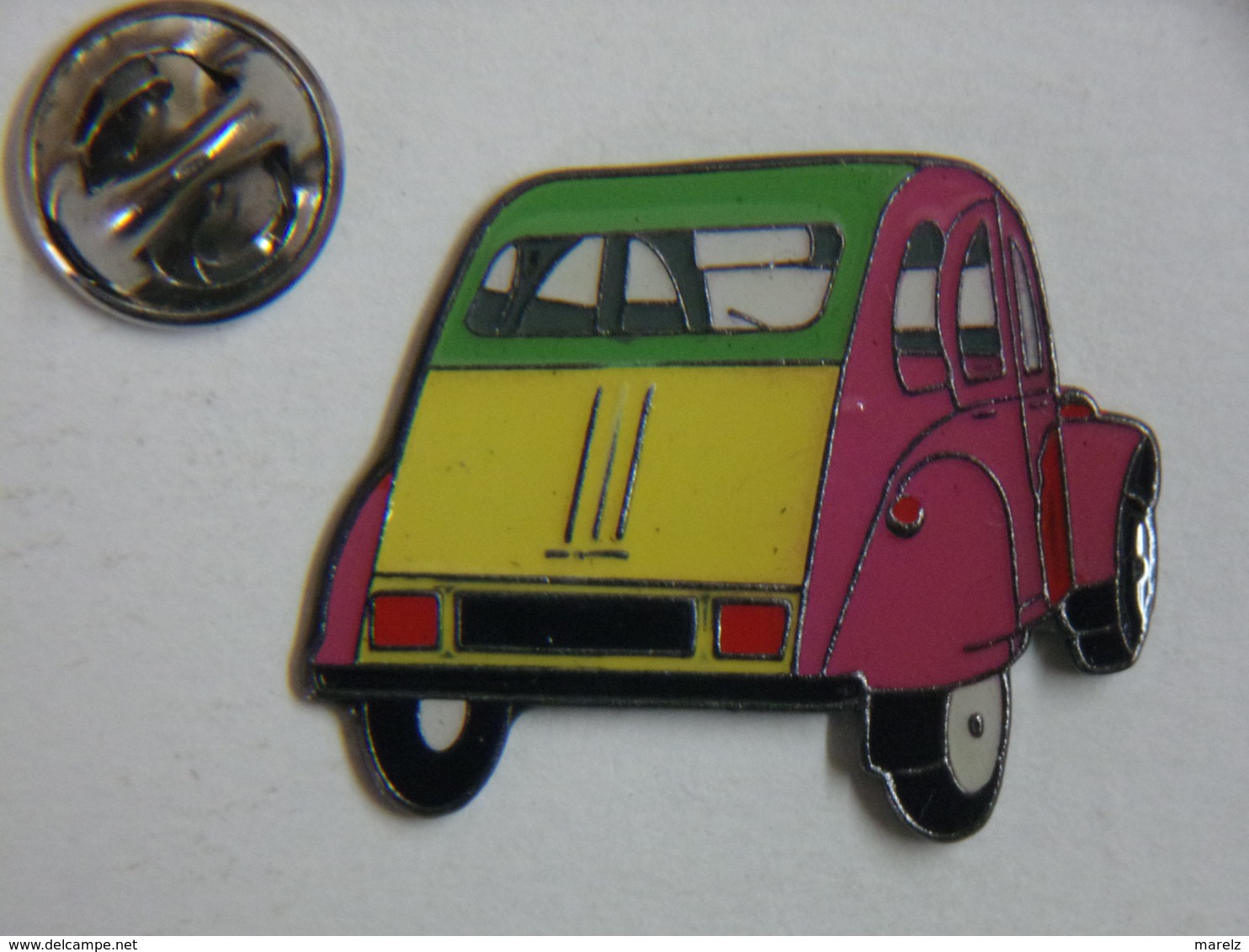 Pin's - Automobile 2 CV CITROEN - Citroën