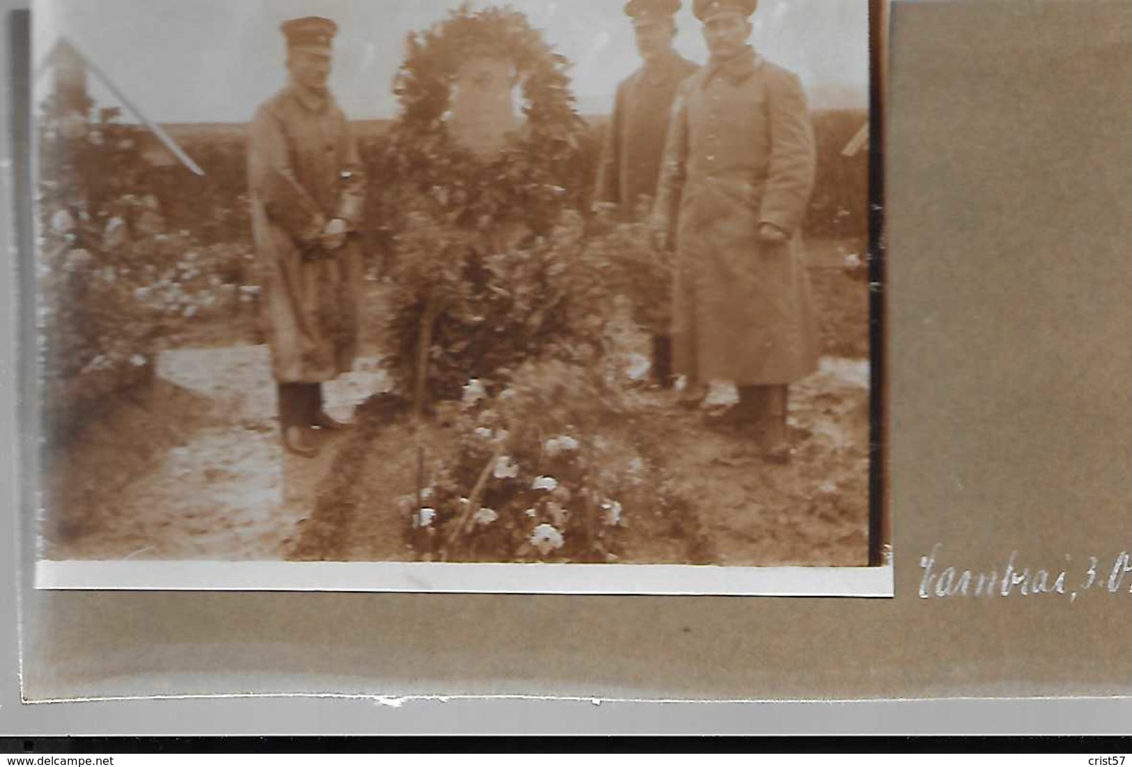 59 CAMBRAI PHOTO ALLEMANDE OCTOBRE  1914 COLLEE SUR CARTON - Cambrai