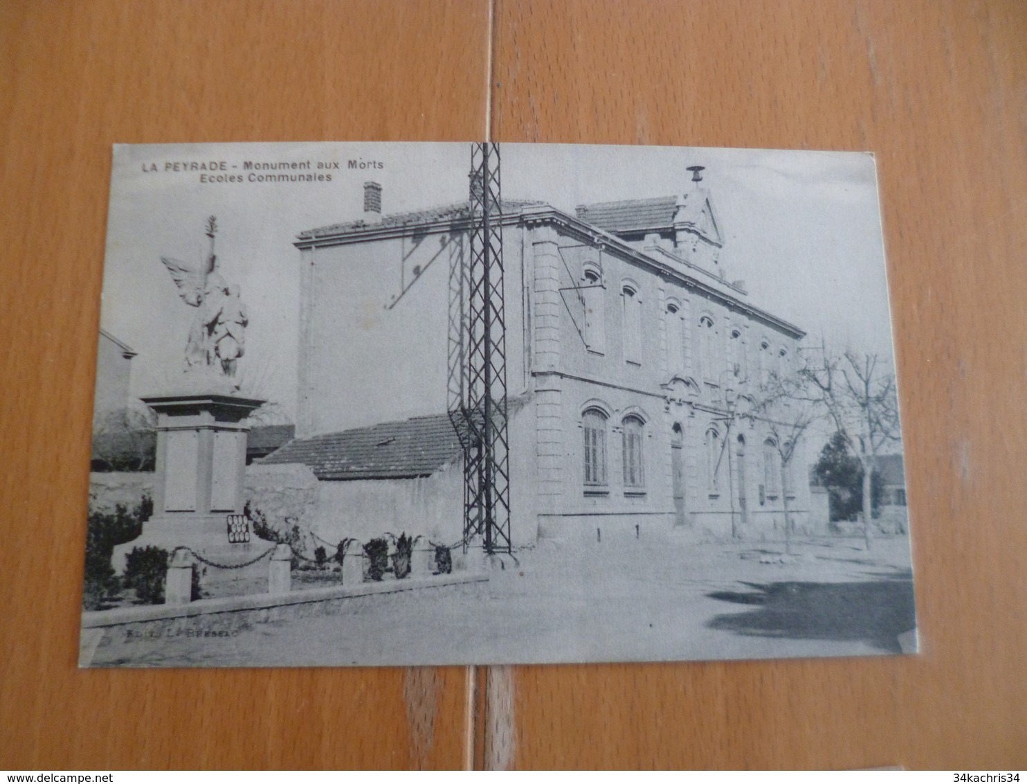 CPA 34 Hérault Frontignan La Peyrade Monument Aux Morts écoles Communales TBE - Frontignan