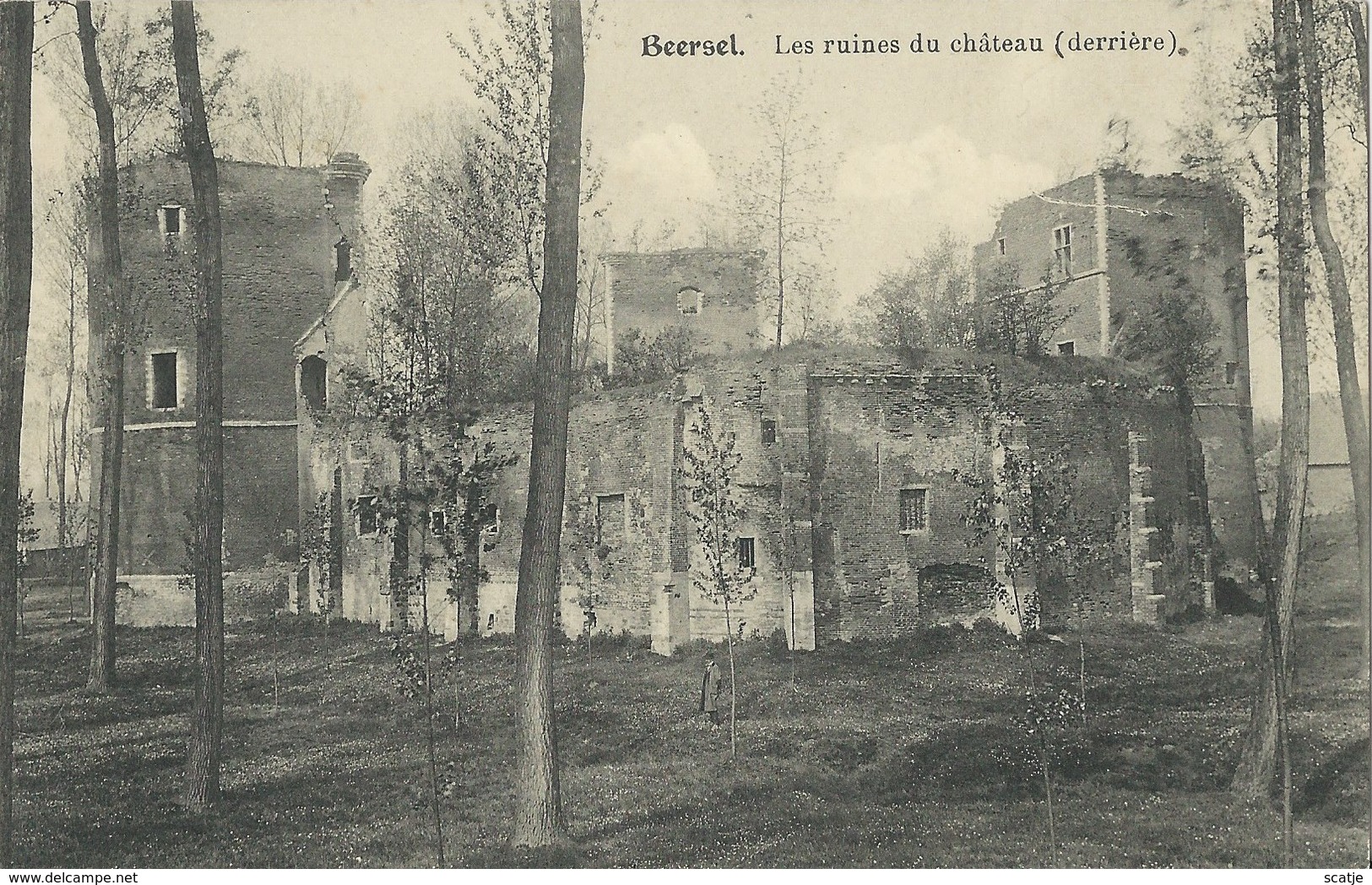 Beersel.   Les Ruines Du Château  (derrière) - Beersel