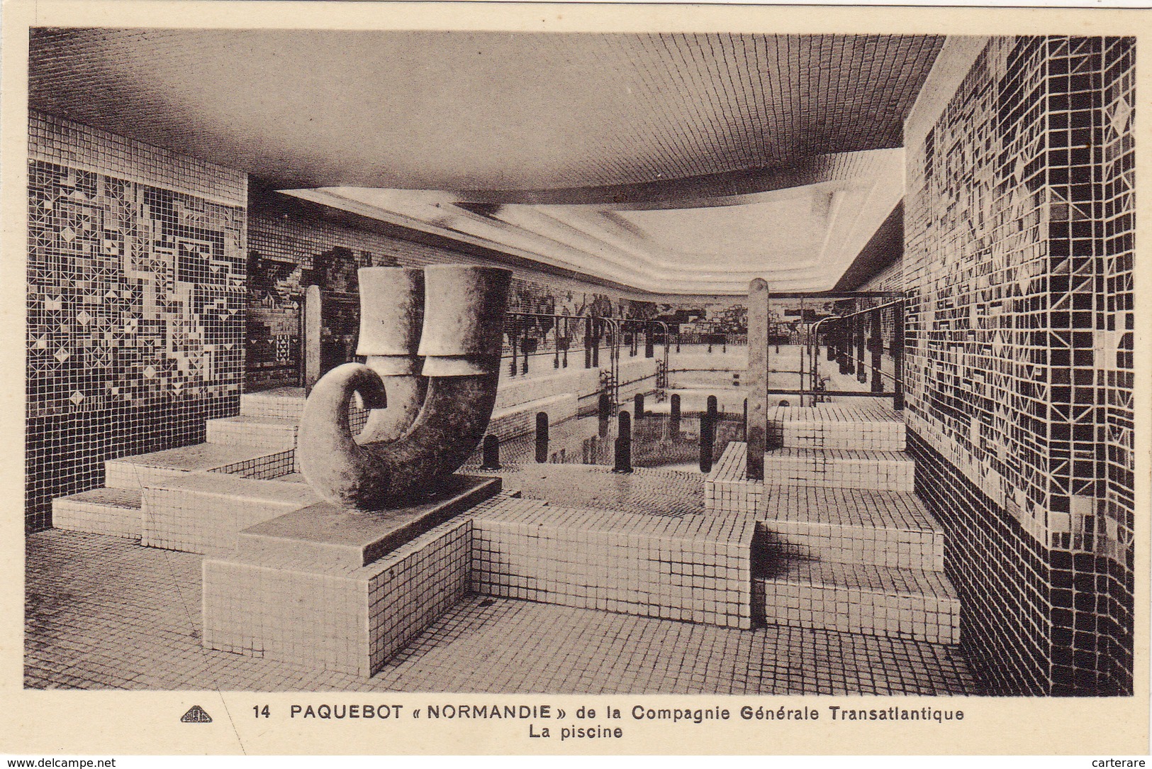 Cpa,PAQUEBOT,NORMANDIE,de   La Compagnie Transatlantique,la Piscine ,photo Desboutin - Steamers