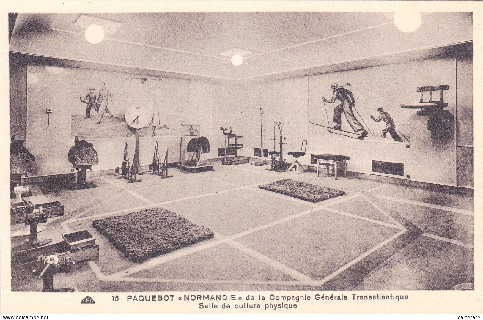 Cpa,PAQUEBOT,NORMANDIE,de La Compagnie Transatlantique,salle De Cuture Physique,photo Desboutin,rare - Paquebots
