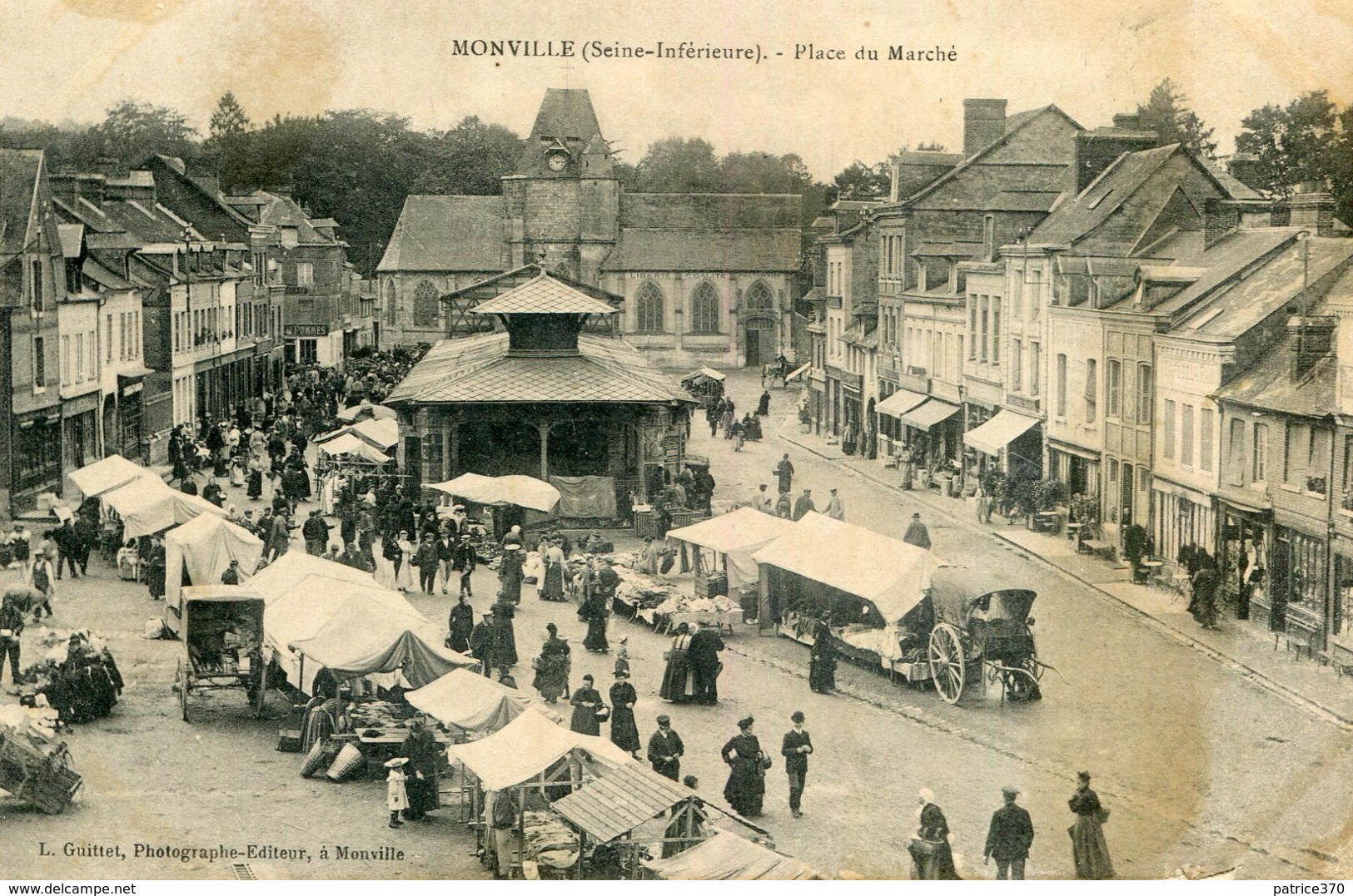 MONTVILLE - Place Du Marché - Autres & Non Classés