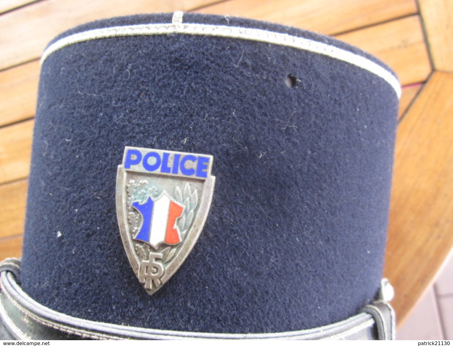 VERS 1965/1970 ANCIEN KEPI POLICE OBSOLETE