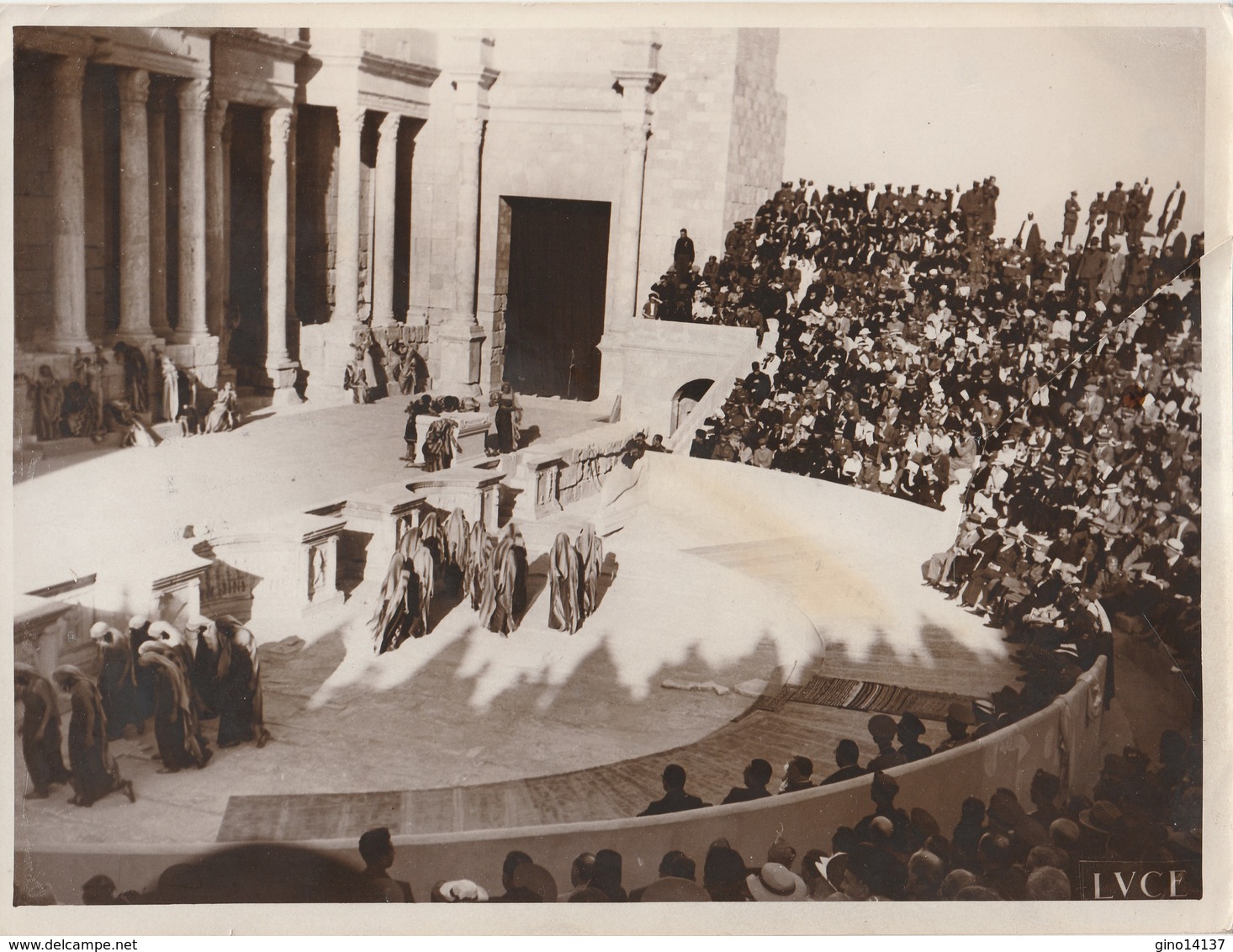 Foto Originale - SABRATA IL DUCE Assiste A: EDIPO RE - Istituto Luce Marzo 1937 - Persone Identificate