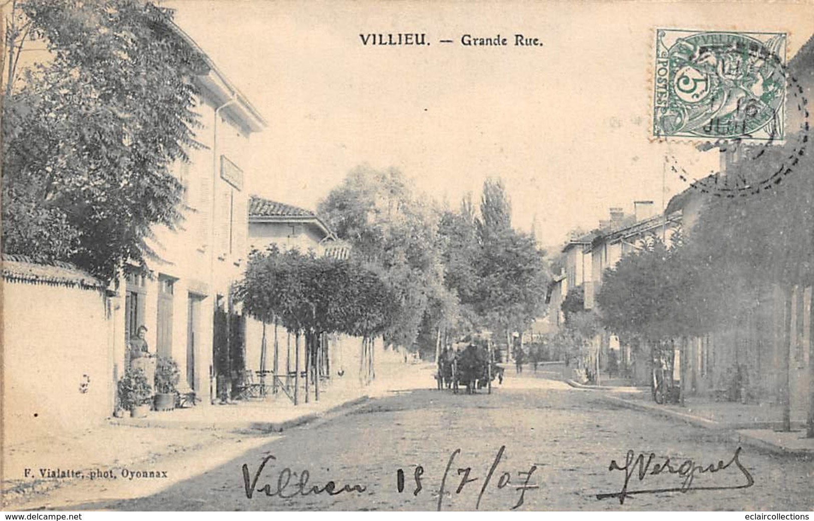 Villieu      01     Grande Rue        (voir Scan) - Non Classés