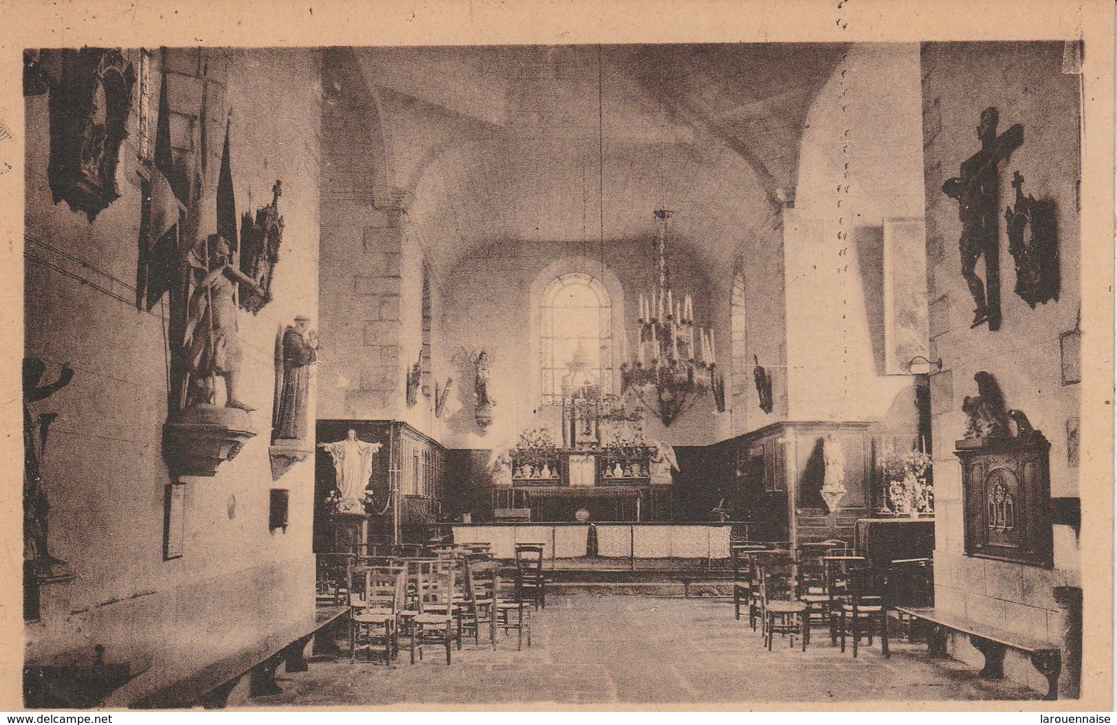 87 - LAURIERE  - Intérieur De L' Eglise - Lauriere