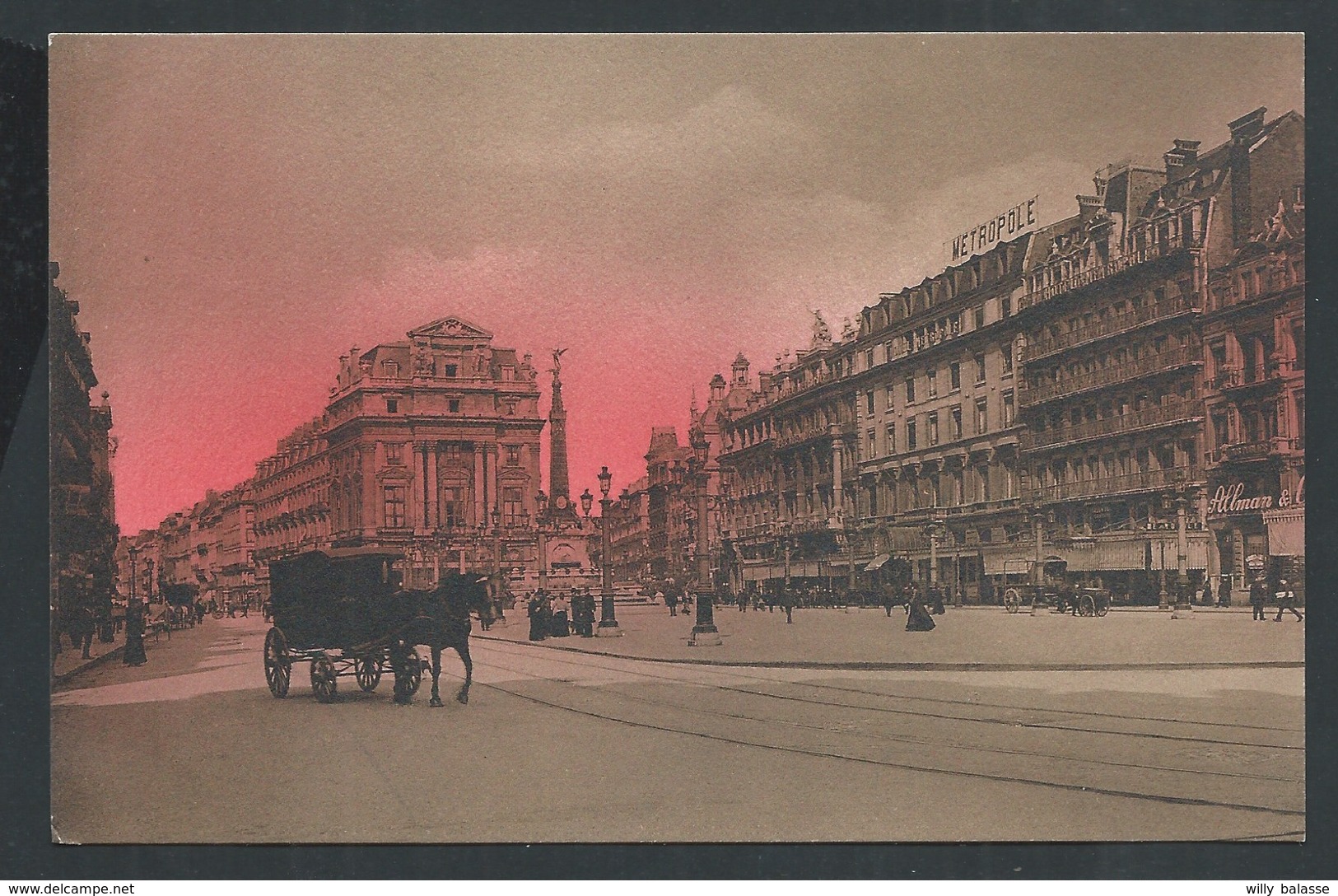 +++ CPA - BRUSSEL - Coucher De Soleil Sur BRUXELLES - Place De Brouckère  // - Bruxelles La Nuit