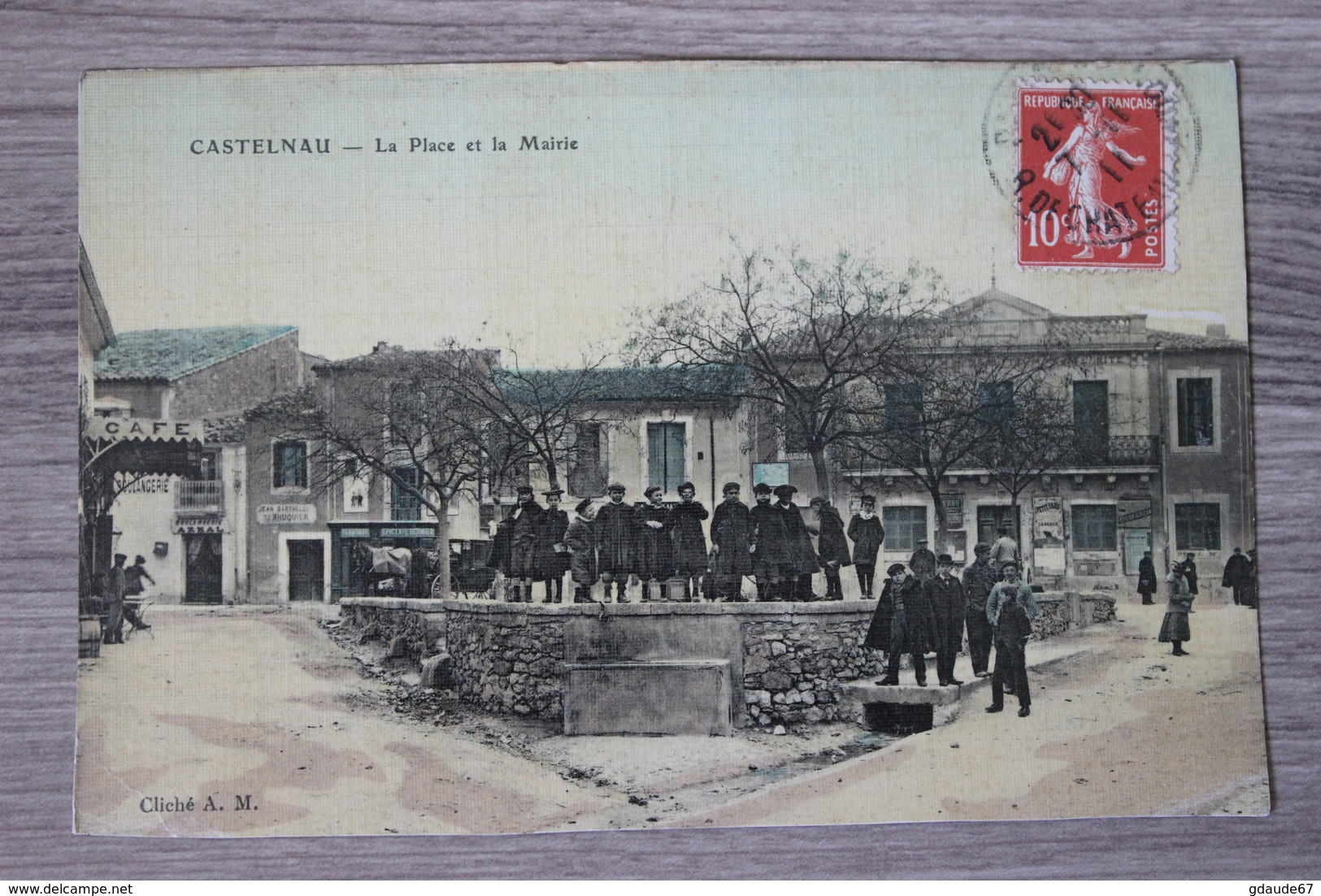 CASTELNAU (81) - LA PLACE ET LA MAIRIE - Castelnau De Montmirail