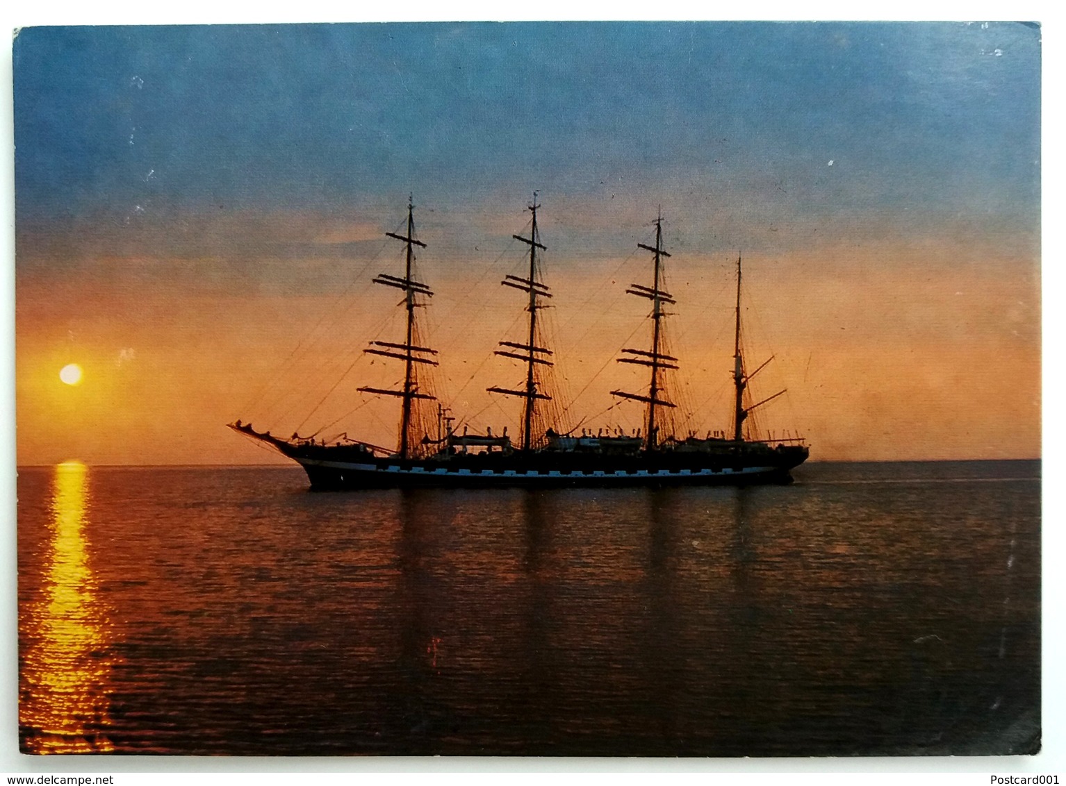 #285   SAIBOAD Vessel With Sails, Boad, Craft, Vessel, Ship, Sunset, Sea - 1986 Postcard - Sailing Vessels