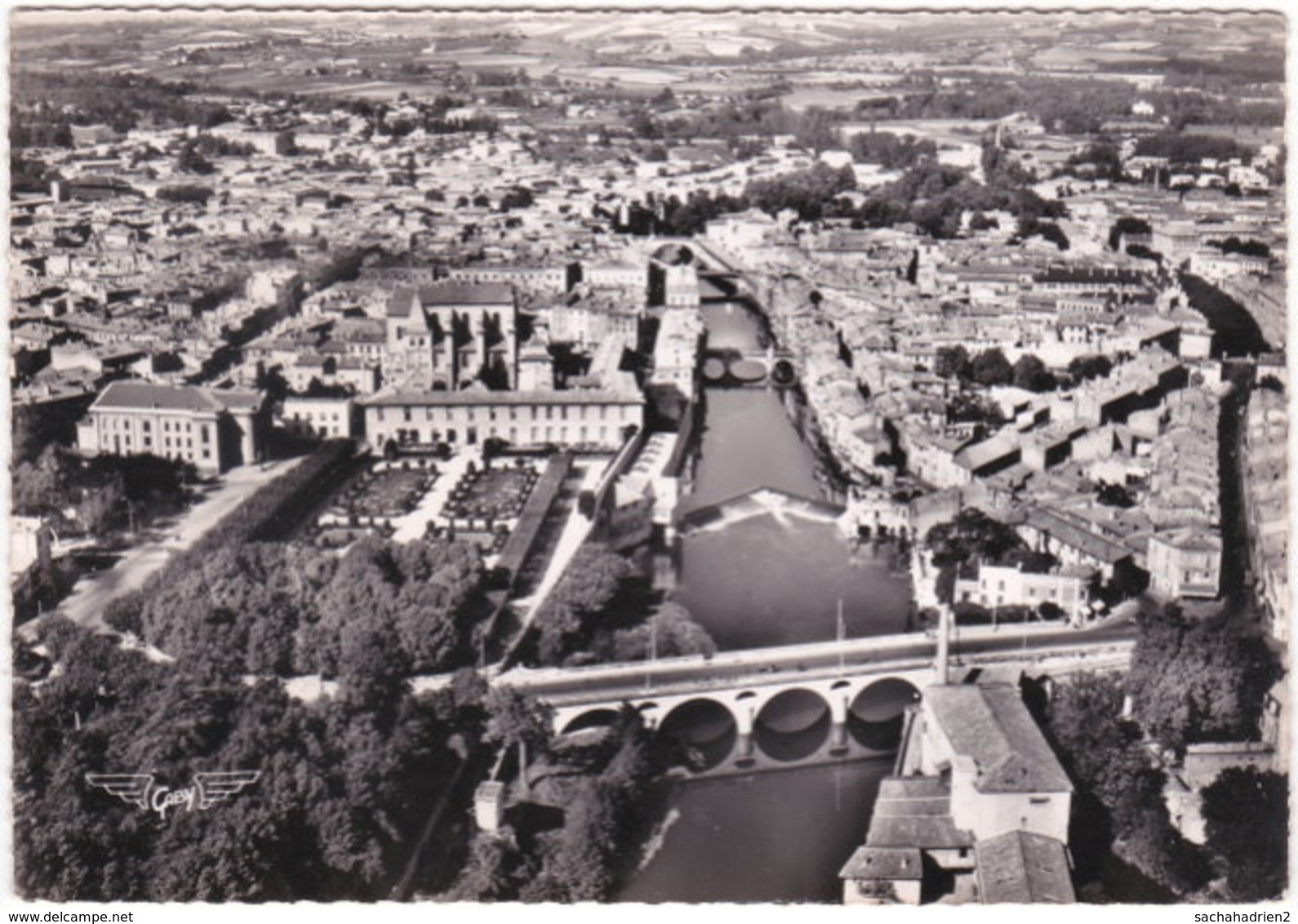 81. Gf. CASTRES. Vue Générale. 2 - Castres