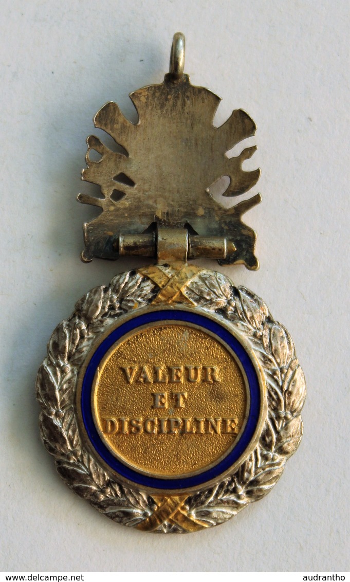 Médaille Militaire 1870 Valeur Et Discipline Modèle Troisième République République Française Décoration Militaria - Before 1871