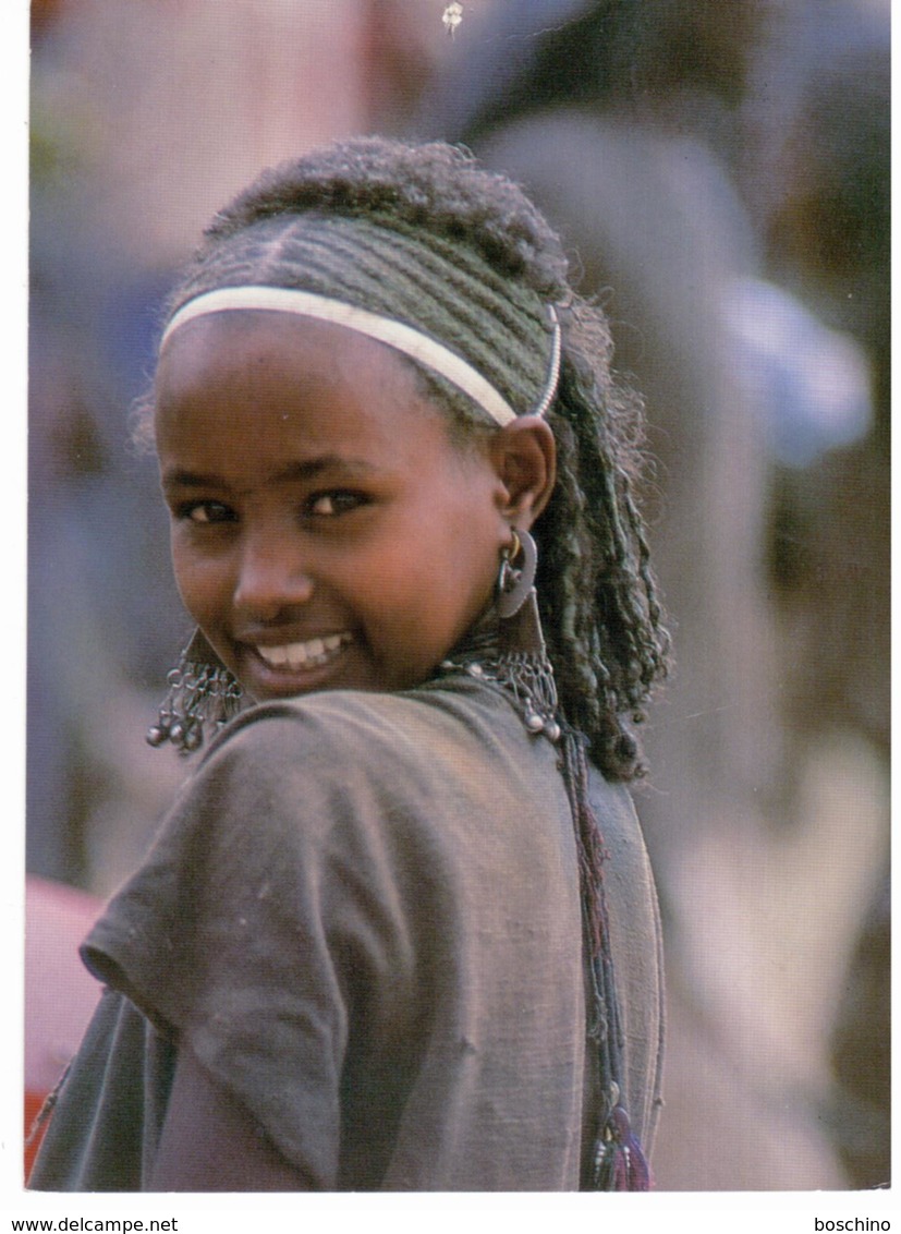 Ethiopia - Young Girl At Sanbate Market - Ethiopia