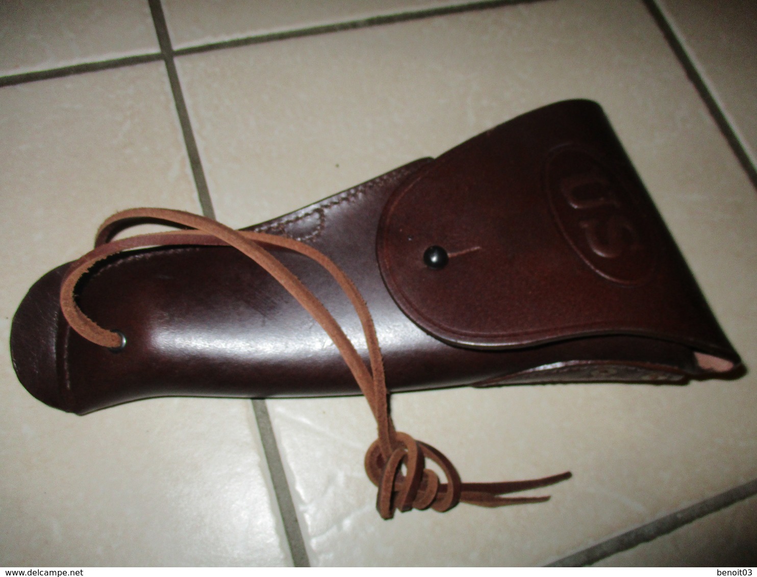 HOLSTER US EN CUIR - Equipment