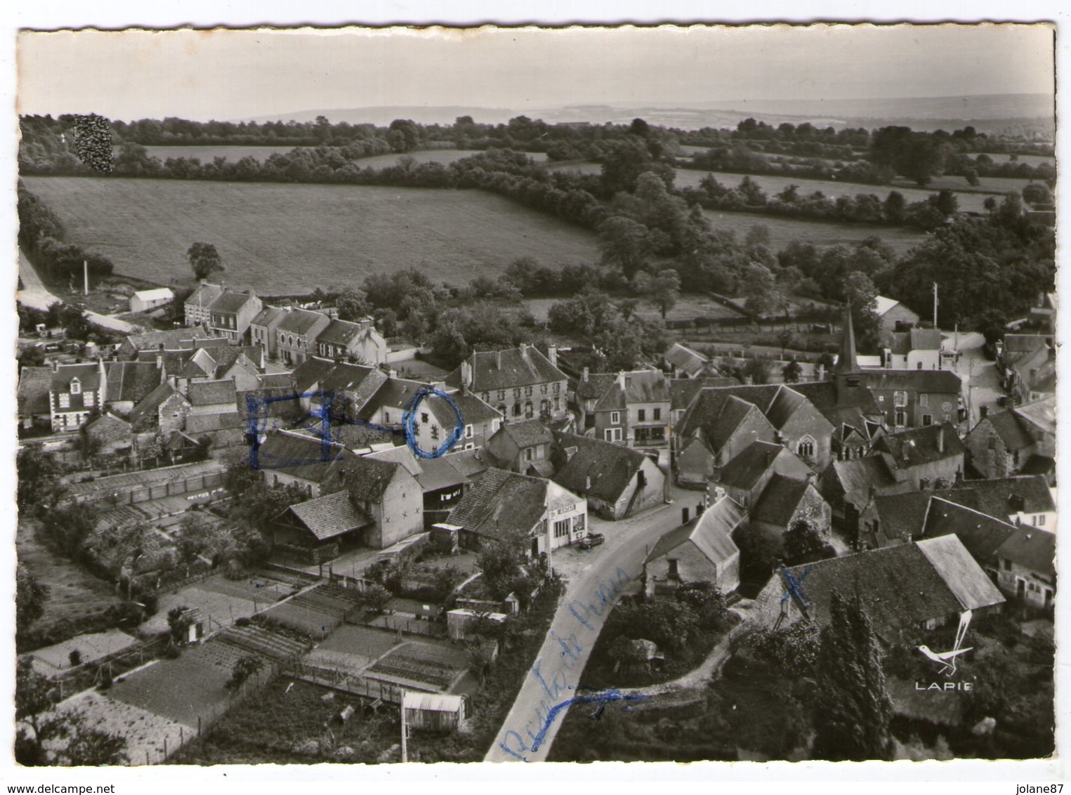 CPSM   18      SURY ES BOIS      VUE AERIENNE - Sury-près-Léré