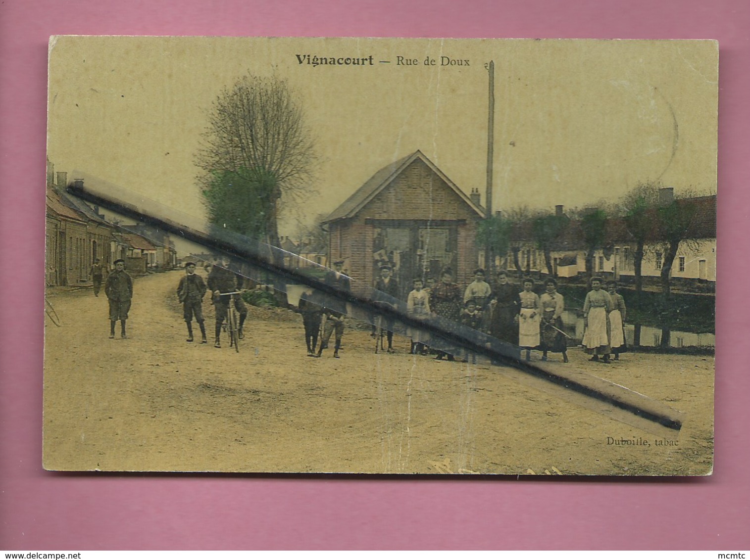 CPA Abîmée - Vignacourt - Rue De Doux - Vignacourt