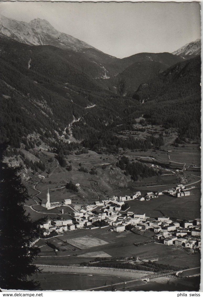 Zernez Mit Ofenpass Und Nationalpark - Photo: Leo Canal - Zernez