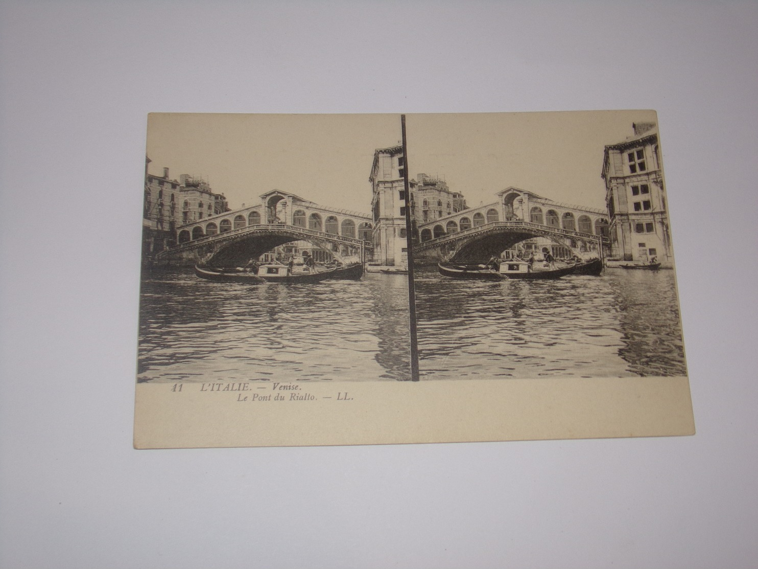 Carte Stéréoscopique.L Italie.Venise.Le Pont Du Rialto. - Cartes Stéréoscopiques