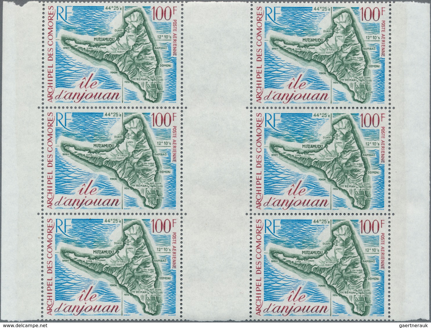 29492 Komoren: 1971/1972, U/m Assortment: Michel Nos. 119/22 (74) And 147 (40). Michel Cat.value 1.522,- ? - Sonstige & Ohne Zuordnung