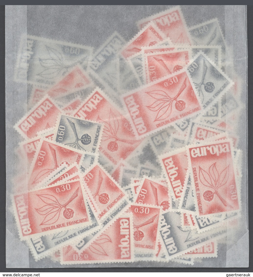 29722 Frankreich: 1958-1959: Bulk Lot, CEPT Stamps In Complete Sets. 1958: 7600 Sets, 1959: 6800 Sets, Pos - Gebruikt