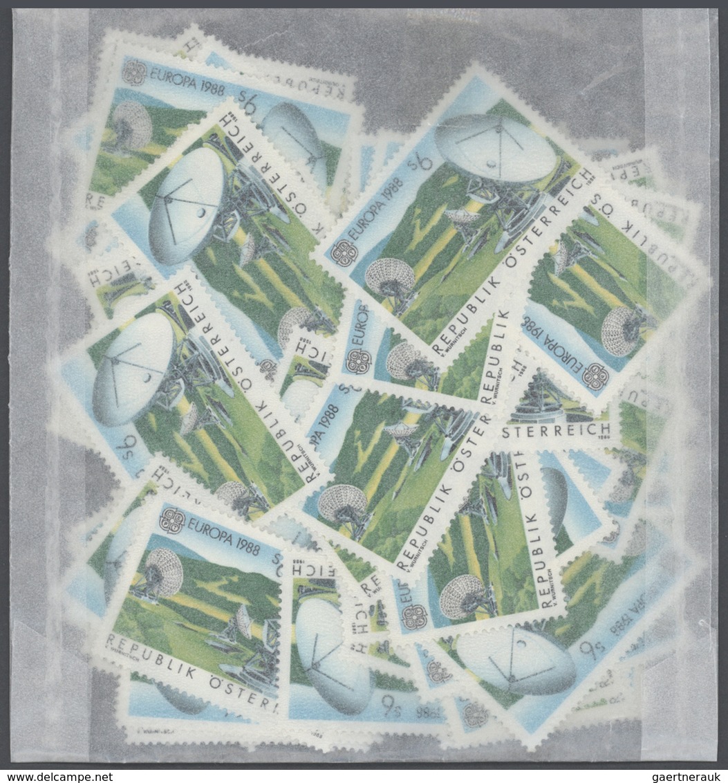 29825 Österreich: 1959-1990: Bulk Lot, CEPT Stamps In Complete Sets. 1959: 6800 Sets, 1960: 900 Sets, 1964 - Ongebruikt