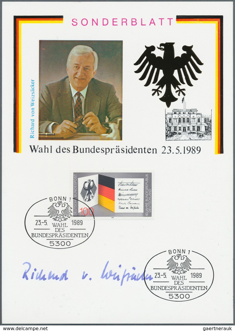 30159 Autographen: 1950/2000 Ca., POLITIK, Umfangreiche Sammlung In 3 Alben Mit Schwerpunkt Britische Poli - Sonstige & Ohne Zuordnung