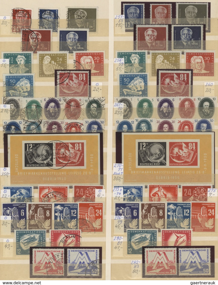 31074 Deutschland: 1920/1960 (ca.), Posten Mit Alben Und Vordruckblättern Mit Teilsammlungen DR Und Gebiet - Verzamelingen