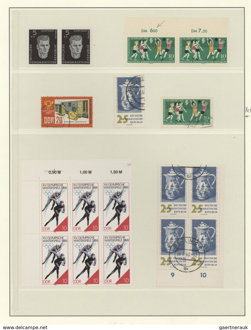 32284 DDR: 1949/1990, ABARTEN, Sammlung Mit Zahlreichen Plattenfehlern, Wasserzeichentypen Und Sonstigen D - Sonstige & Ohne Zuordnung