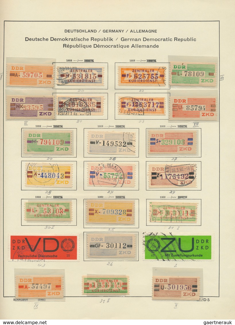 32390 DDR - Dienstmarken: 1956/1967, Sammlungspartie Mit Einigen Hundert Marken Dienstmarken B Bzw. Einsch - Andere & Zonder Classificatie
