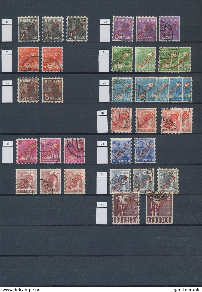 32474 Berlin: 1948/1972, Reichhaltiger Bestand In 2 Alben, Meist Gestempelt Bzw. Postfrisch, Dabei Etliche - Andere & Zonder Classificatie