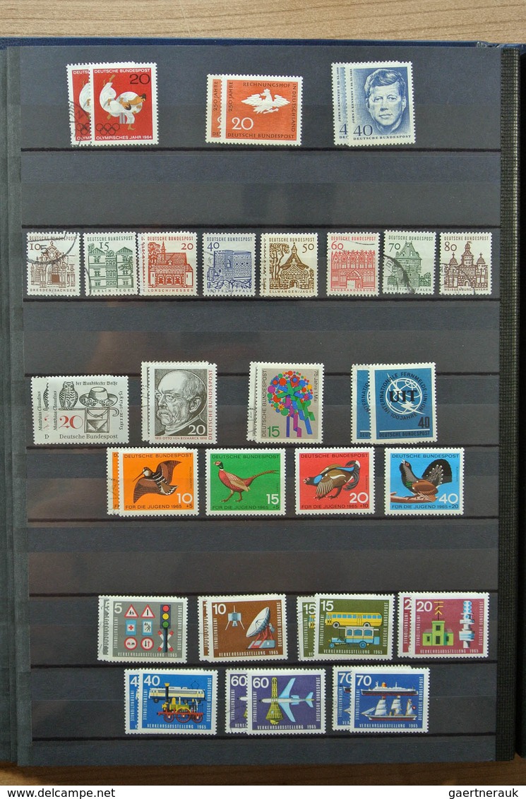 32705 Bundesrepublik Deutschland: 1949-2013. Very well filled, MNH, mint hinged and used, partly double co