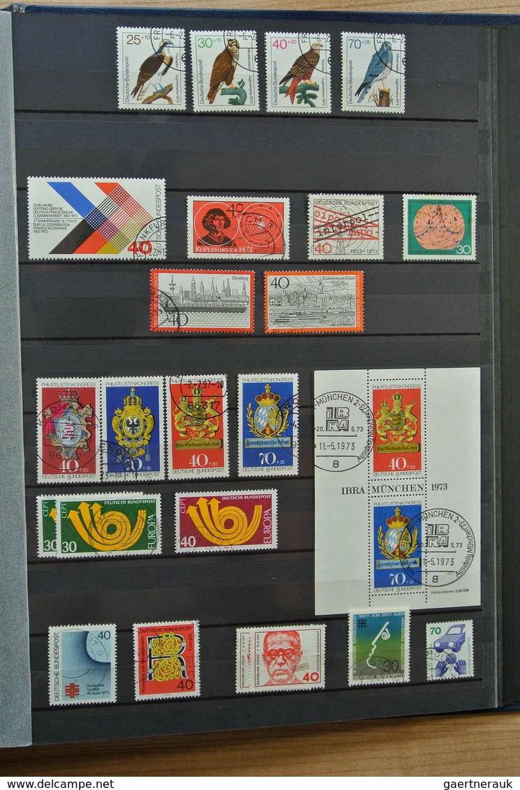 32705 Bundesrepublik Deutschland: 1949-2013. Very well filled, MNH, mint hinged and used, partly double co