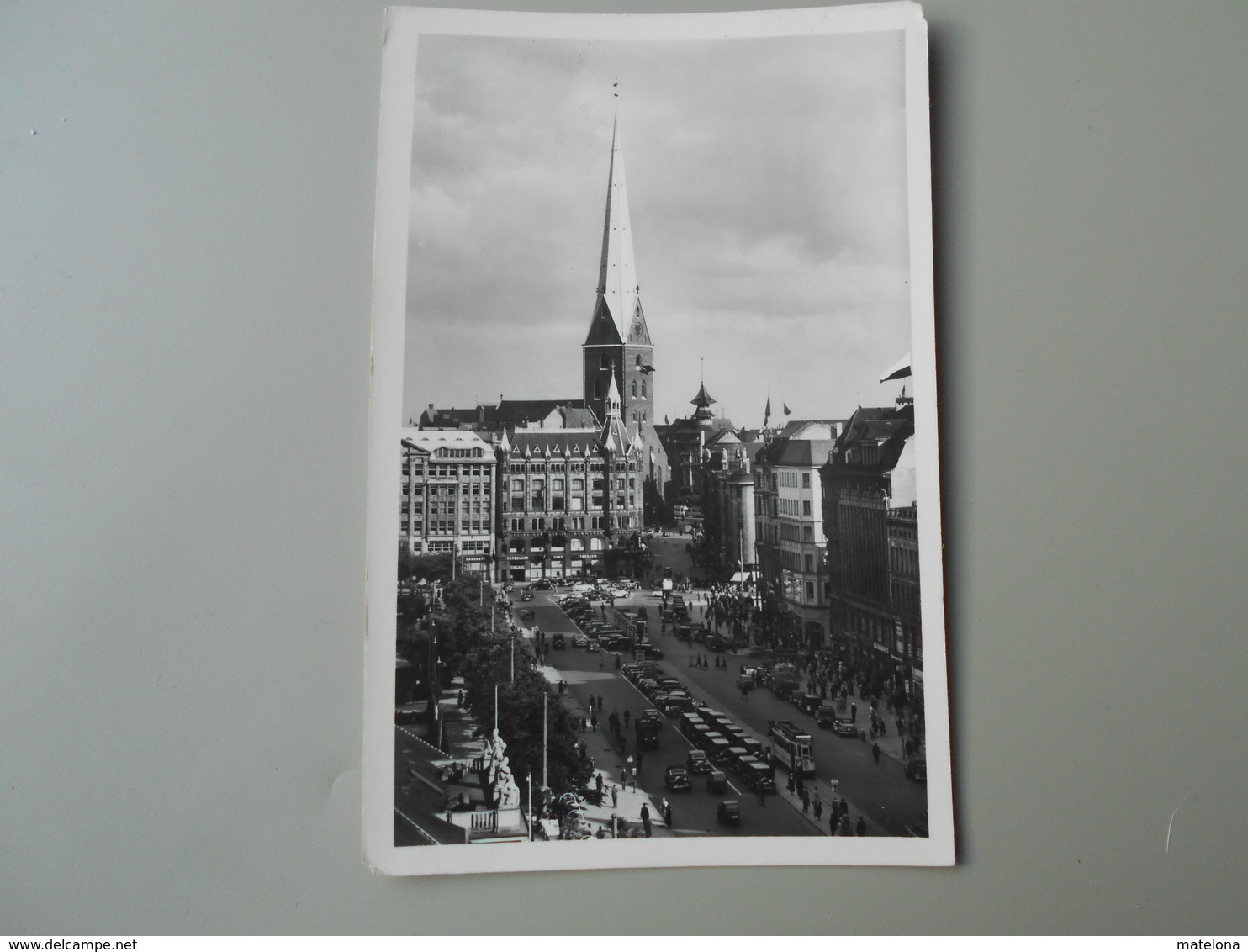 ALLEMAGNE HAMBURG JUNGFERNSTIEG MIT BLICK AUF DIE PETRIKIRCHE - Mitte