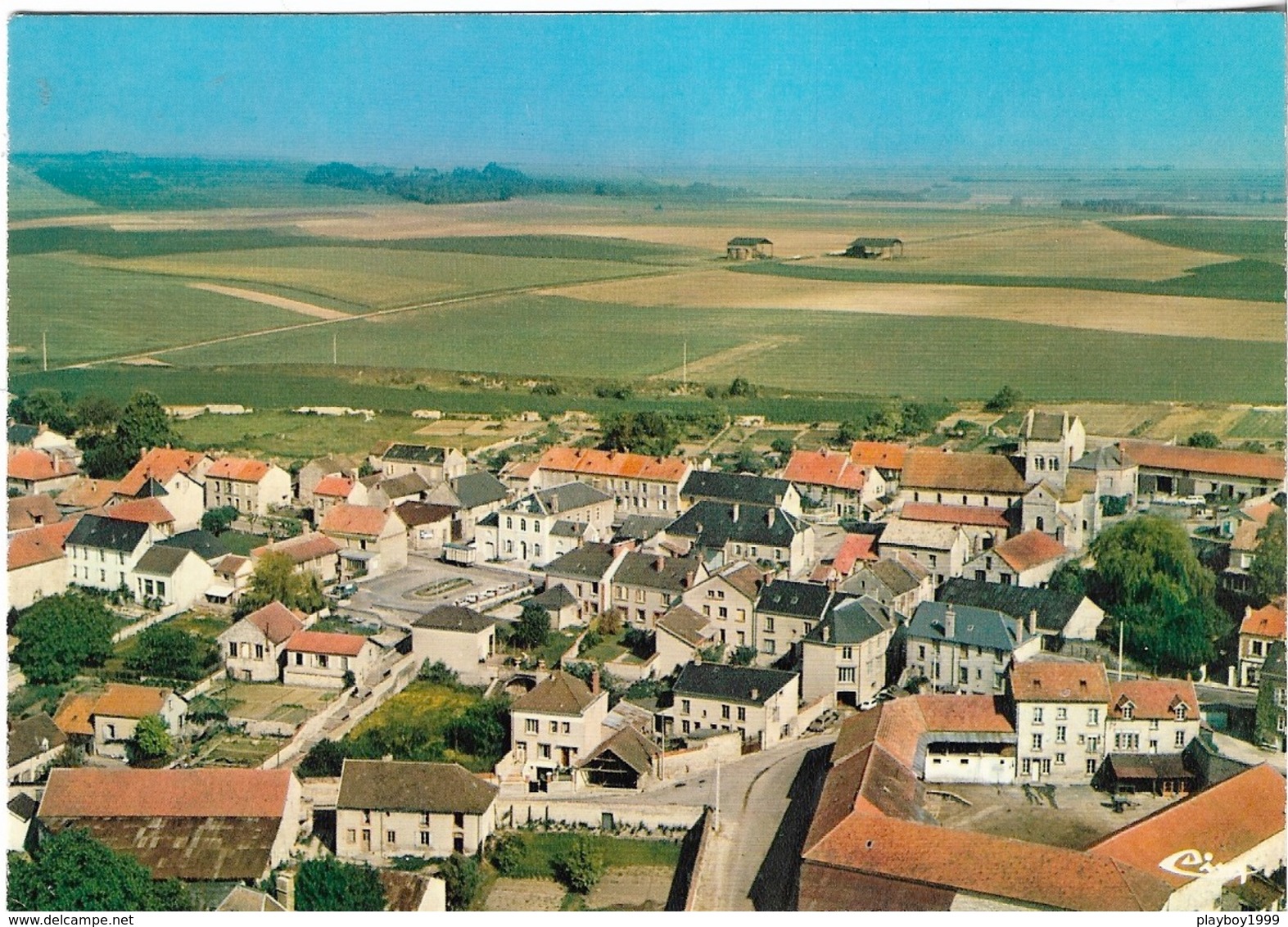 51 - VILLE-en-TARDENOIS - Vue Générale Aérienne - Cpm - Pas écrite - - Autres & Non Classés