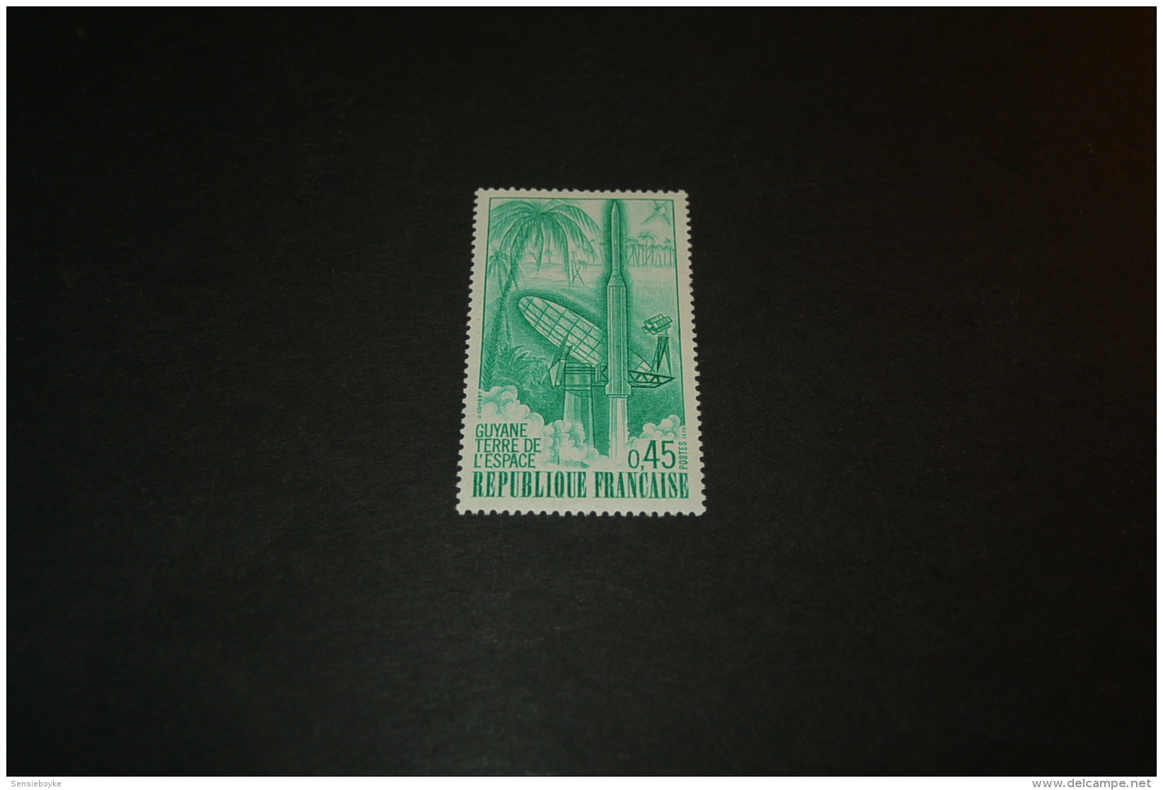 FR212 -stamp MNH  France -  1970 - SC.  1270 - Guyana  - Terre De L'espace - Europe