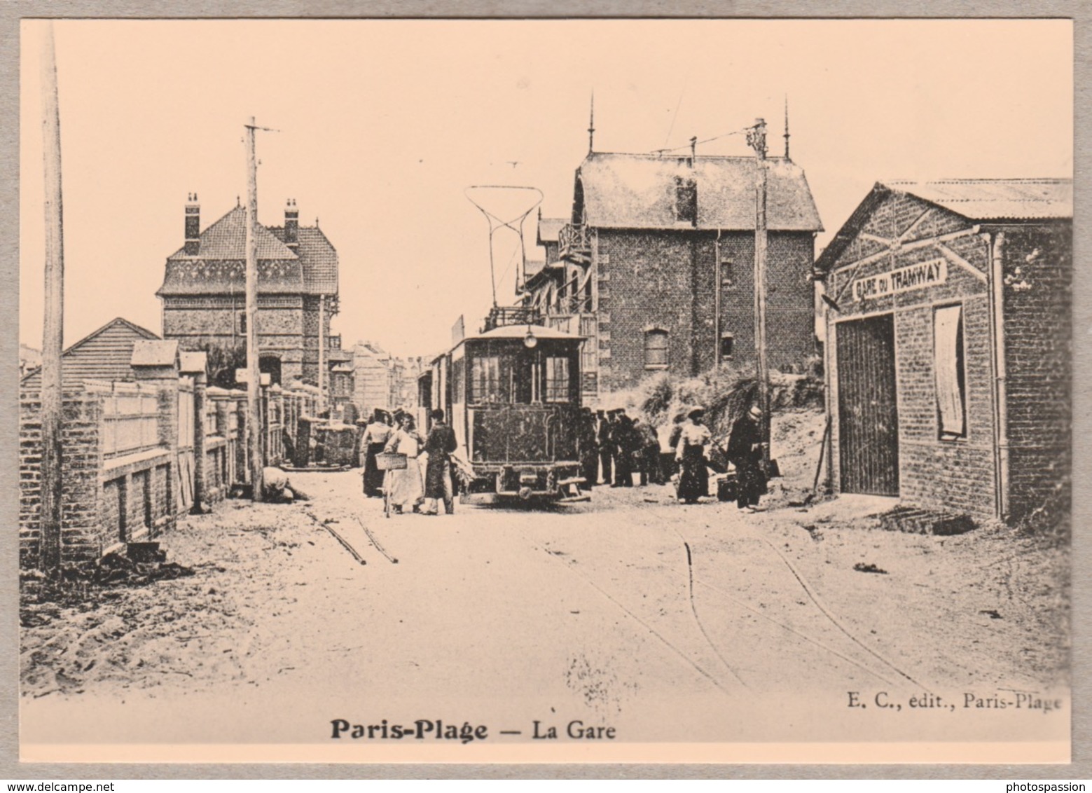 Au Terminus De Paris-Plage Au Début Du Siècle. Trains - Railway - Bahn - „Reproduction“ - Treinen