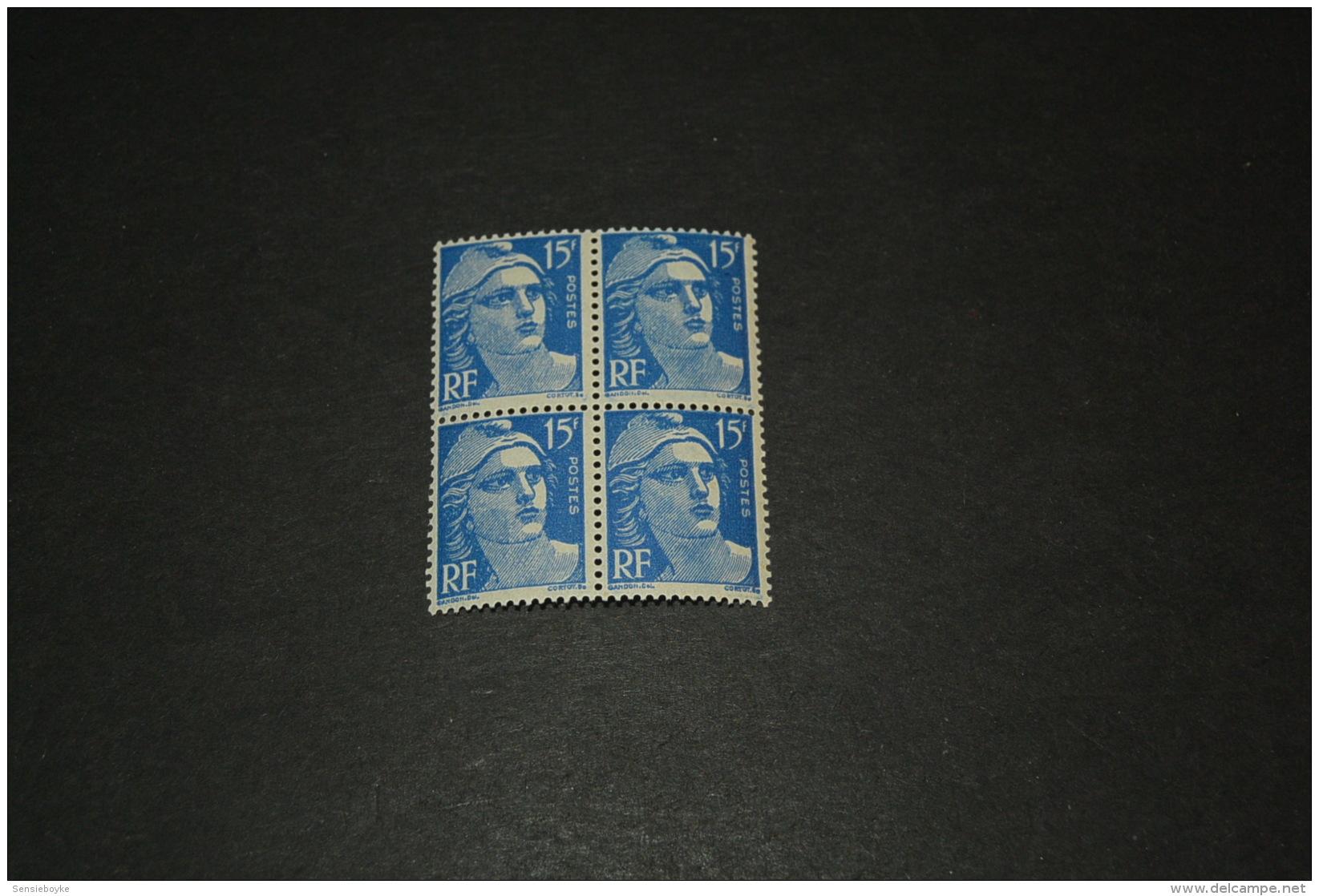 FR886-bloc De 4 MNH  France  1951 - SC. 653 -    15fr. Ultra      - Marianne - 1945-54 Marianne De Gandon