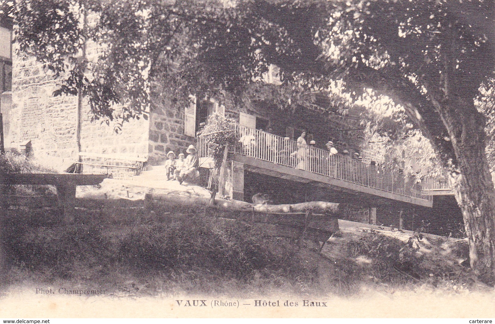 Cpa,rhone,vaux,hotel Des Eaux,tous Au Balcon,enfant Du Village,69 - Vaux-en-Velin