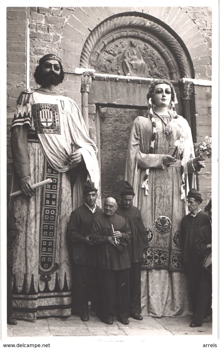 ES MANRESA - Carte Photo Cuyas - Gigantes - Animée - Belle - Barcelona