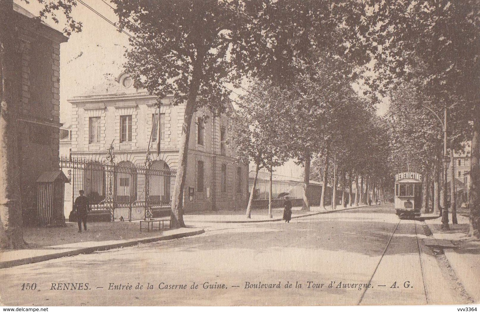 RENNES: Entrée De La Caserne De Guine - Boulevard De La Tour D'Auvergne - Rennes