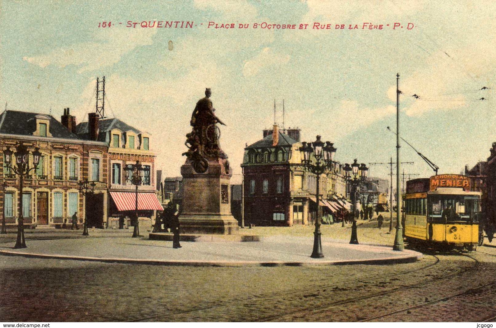 SAINT-QUENTIN  Place Du 8 Octobre Et Rue De La Fère. Tramway   2 Scans  TBE - Saint Quentin