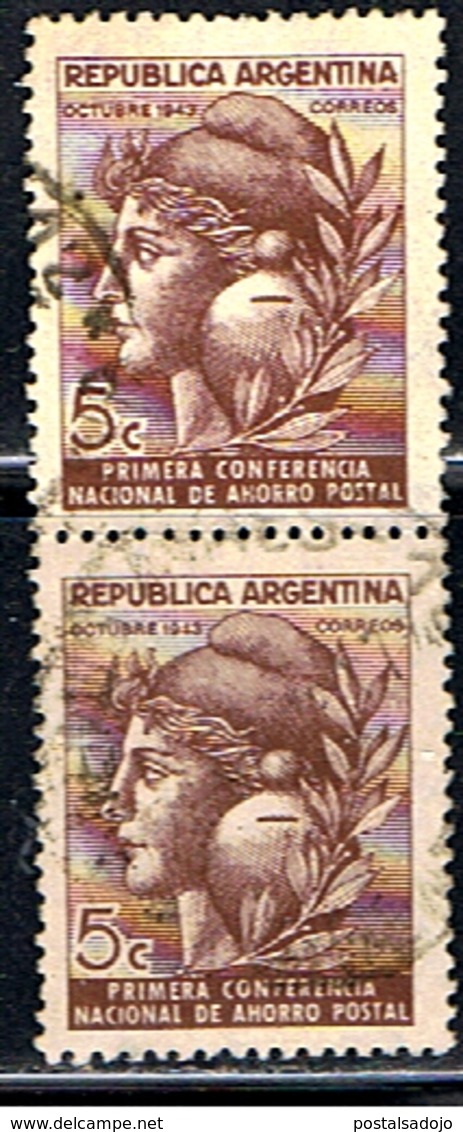 ARG 584 // Y&T 429 X 2 // 1943 - Oblitérés