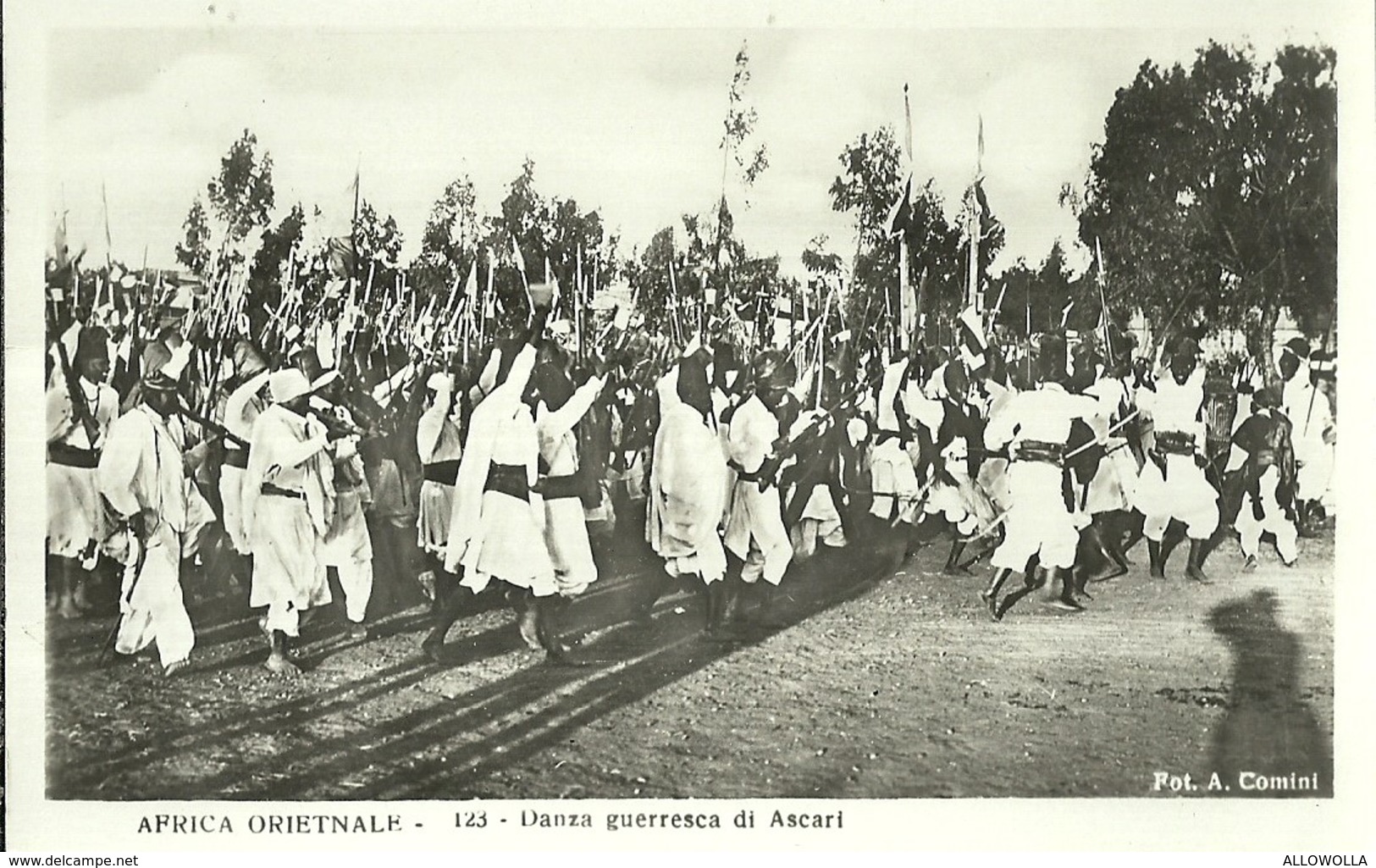 827 " AFRICA ORIENTALE - DANZA GUERRESCA DI ASCARI " FOTOCART ANIM NON SPED. - Etiopia