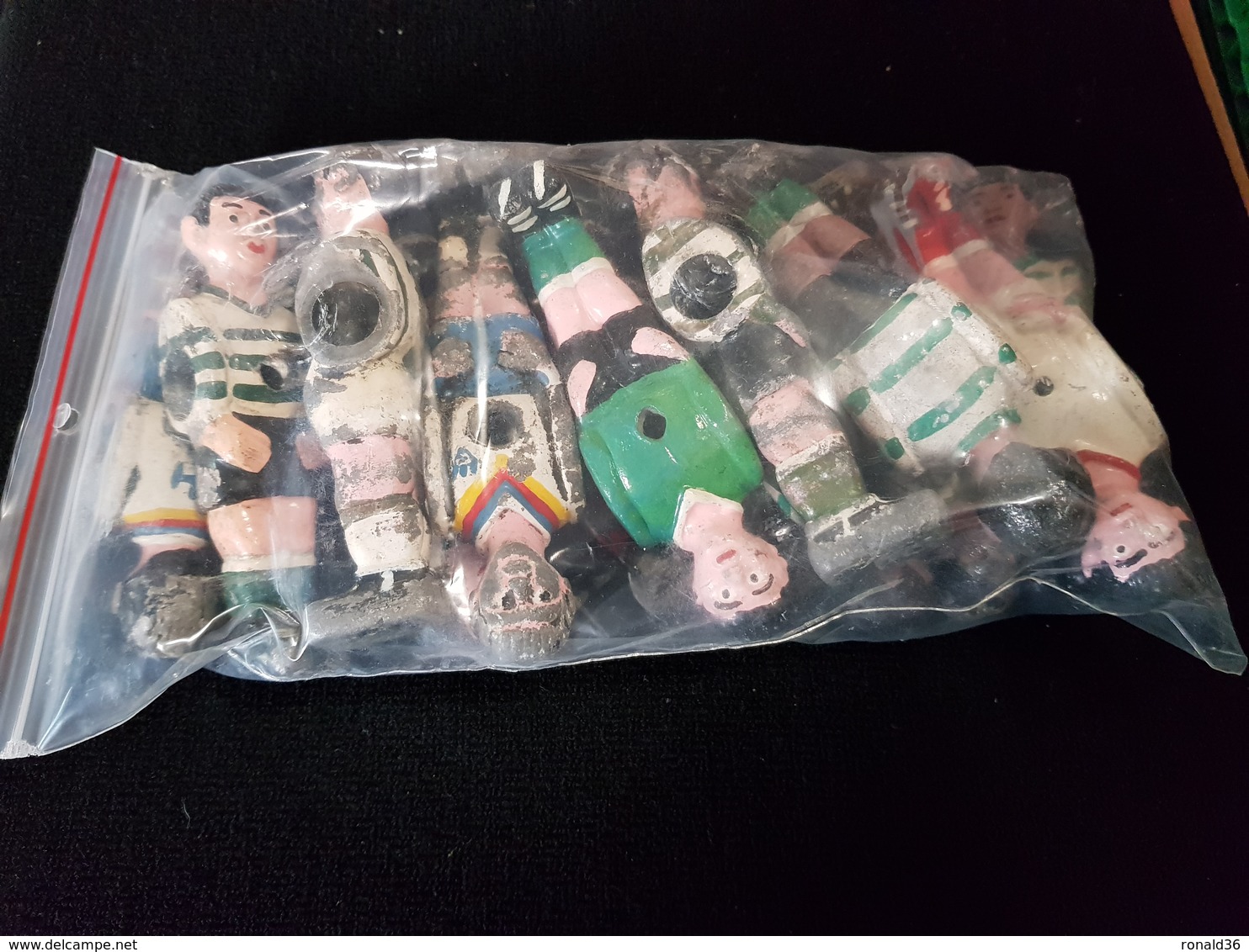 Lot De 14 Figurines Hommes Joueurs De Football Anciens En Métal Pour Jeu De Bar Baby Foot Adulte ( Jouet Jeux Joueur  ) - Autres & Non Classés