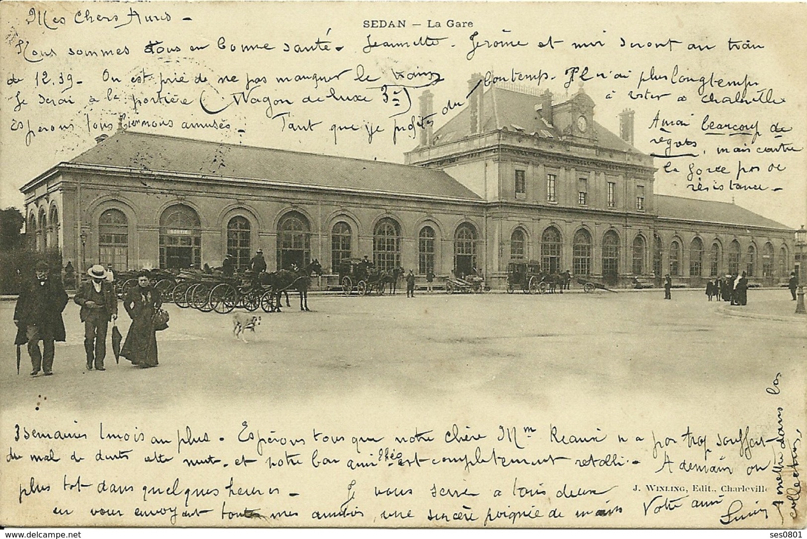 08 Ardennes SEDAN La Gare Trés Animée - Sedan