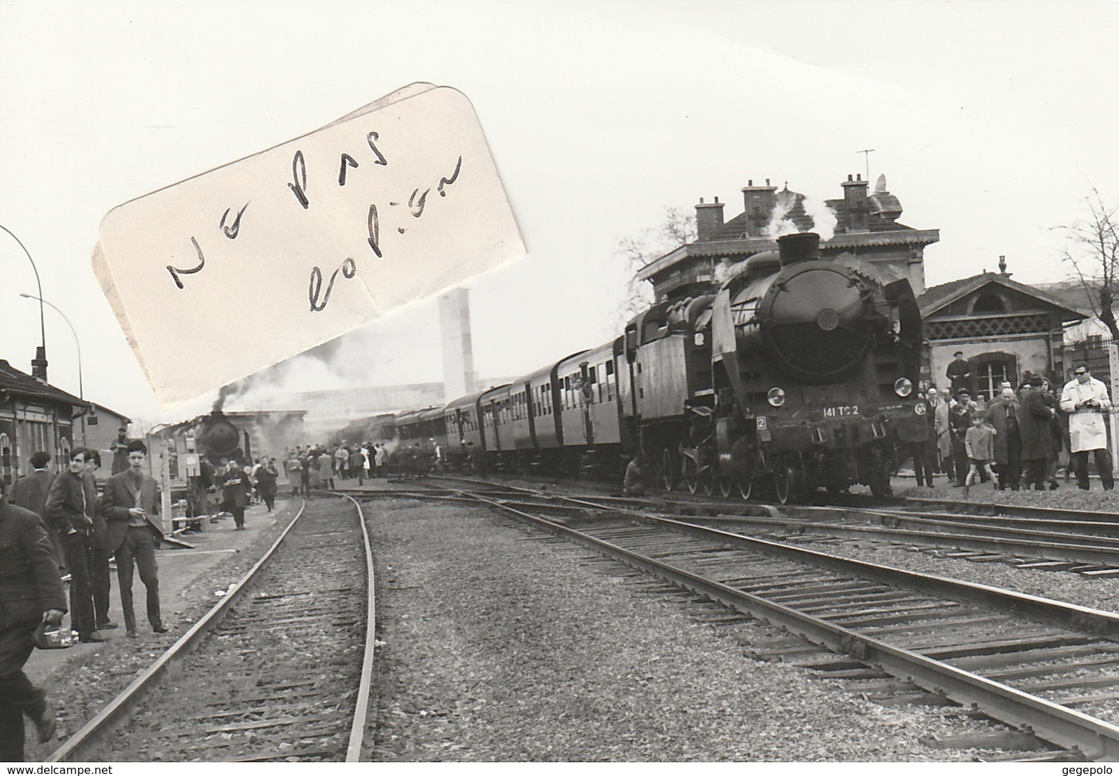 95 - ARGENTEUIL - Train En Gare  ( Photo  9,8 Cm X 14,2 Cm ) - Places