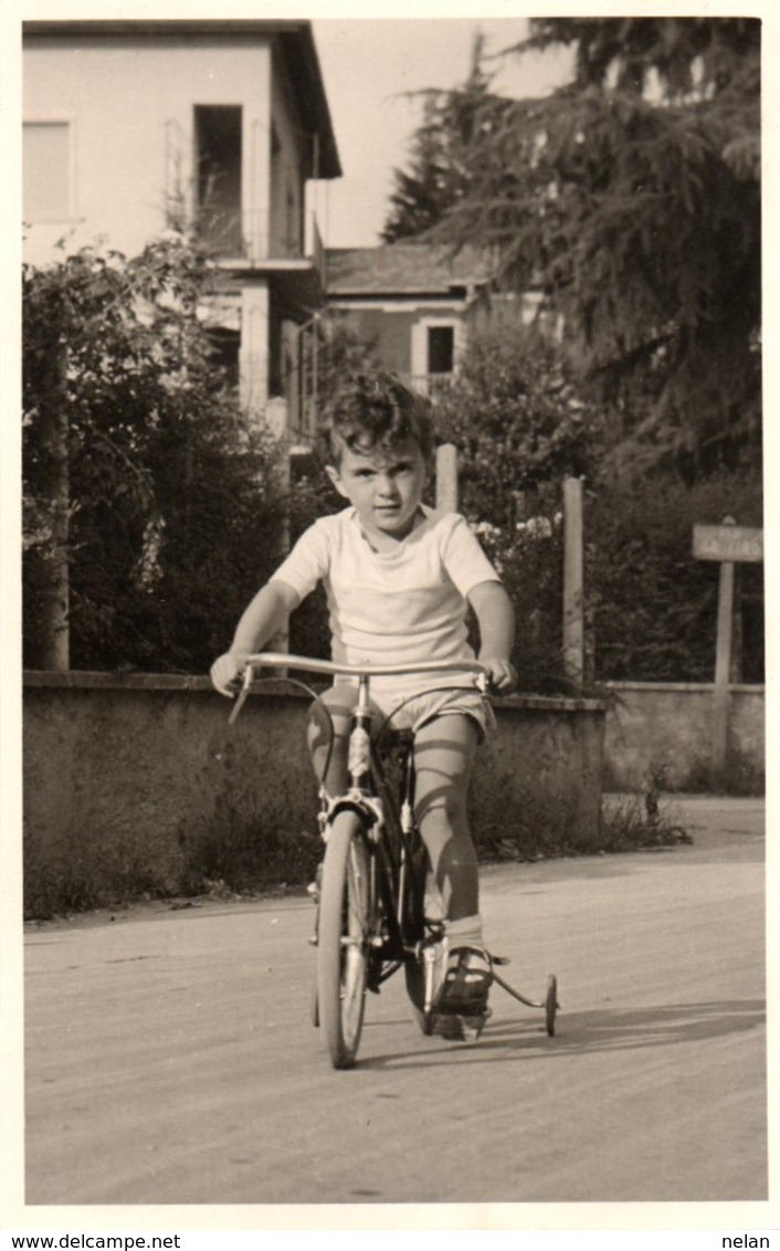 BAMBINO CON BICICLETA-VERA FOTO ANNI 40 ? - Ciclismo