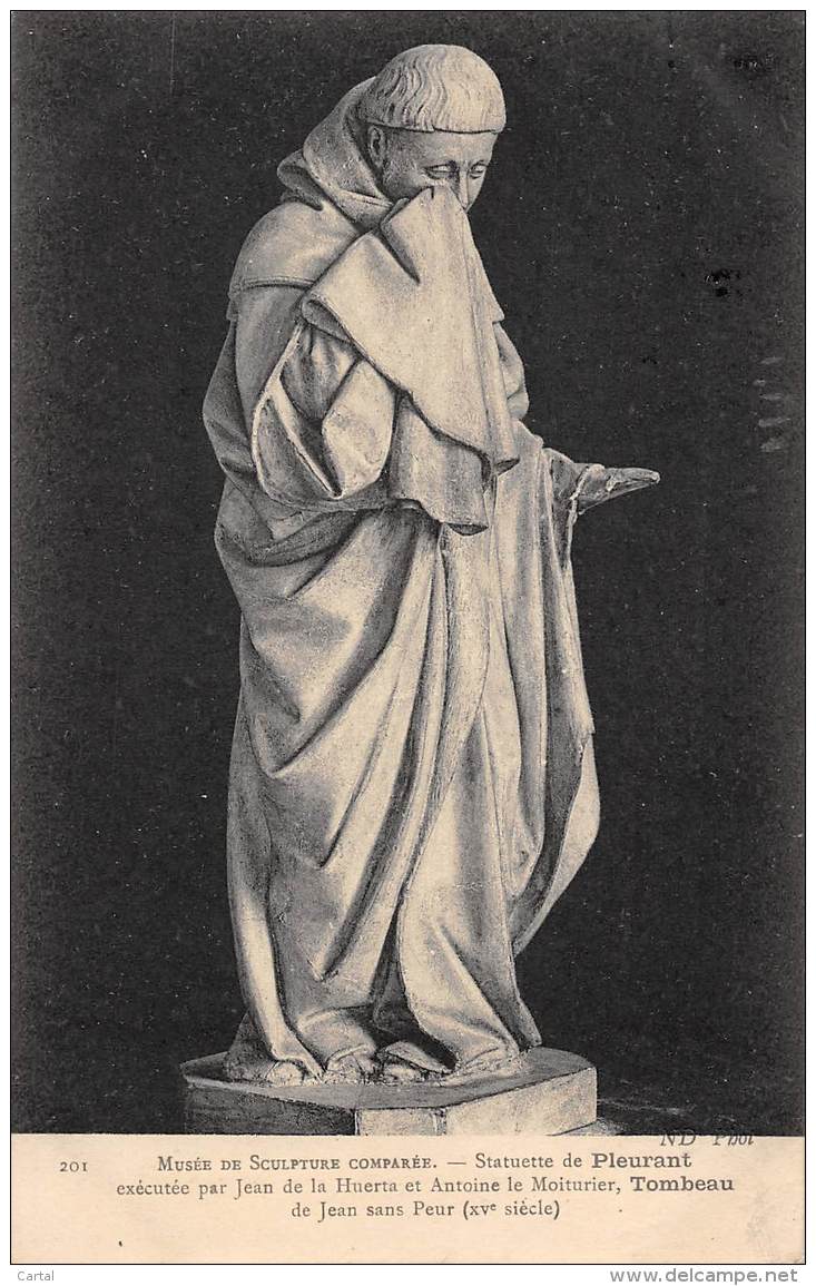 Statuette De Pleurant - Musée De Sculpture Comparée   (Jean De La Huerta Et A. Le Moiturier) - Sculptures