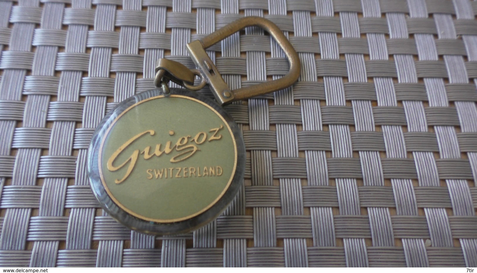 PORTE CLEF GUIGOZ SWITZERLAND SUISSE ENFANT BEBE - Porte-clefs